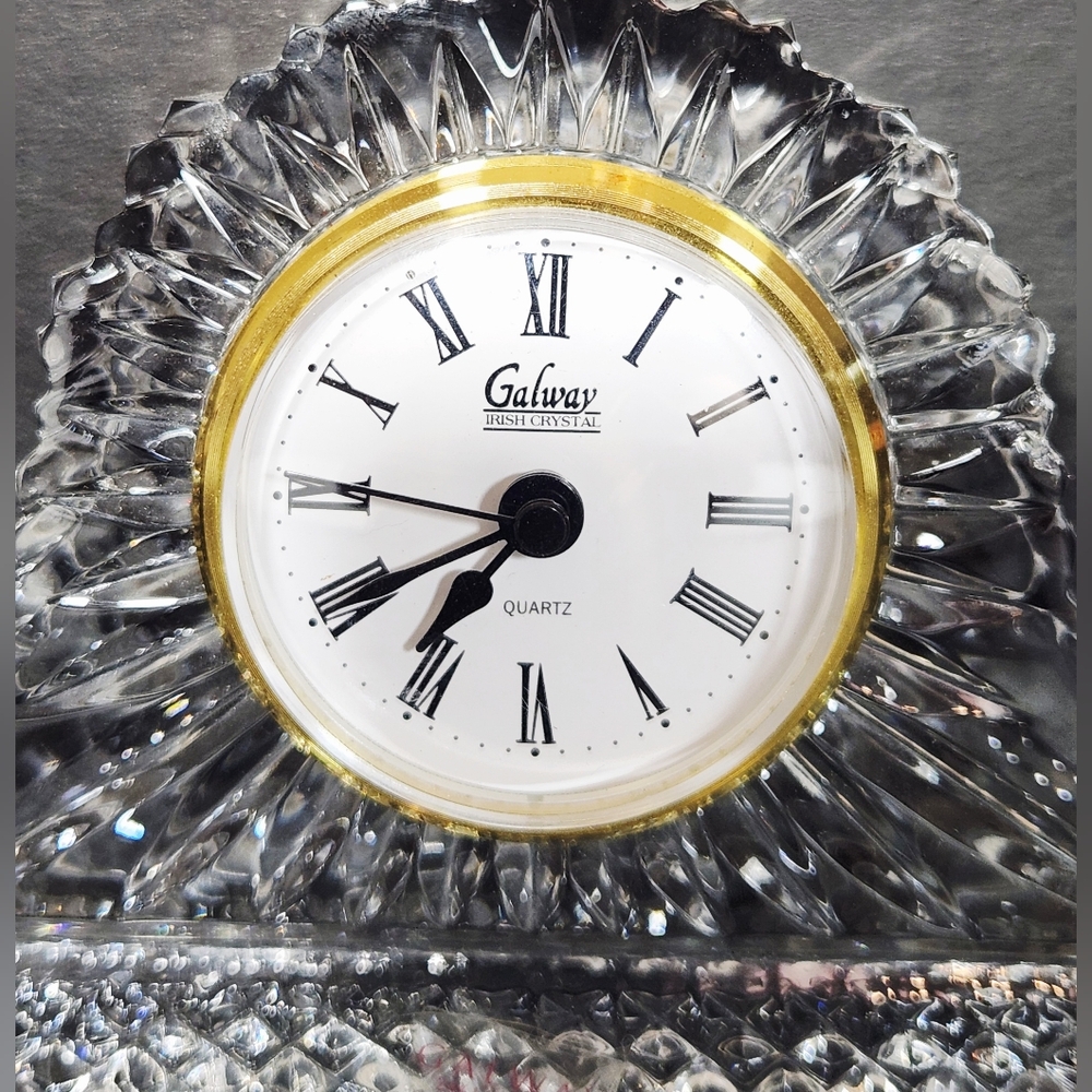 Vintage Galway Irish Crystal Mantel Clock Quartz Movement Hand Cut 24% Lead